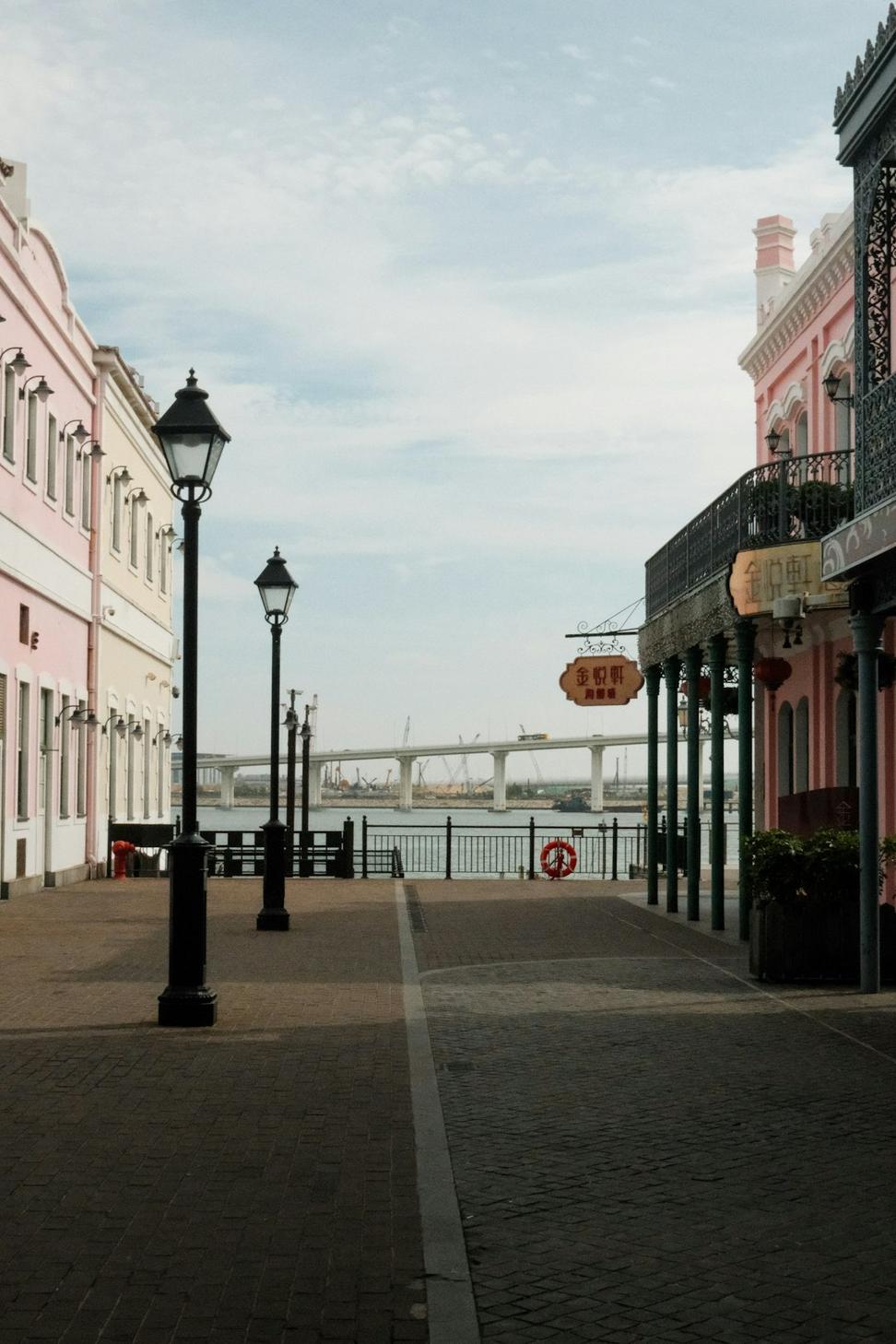 Portlands Waterfront Trail